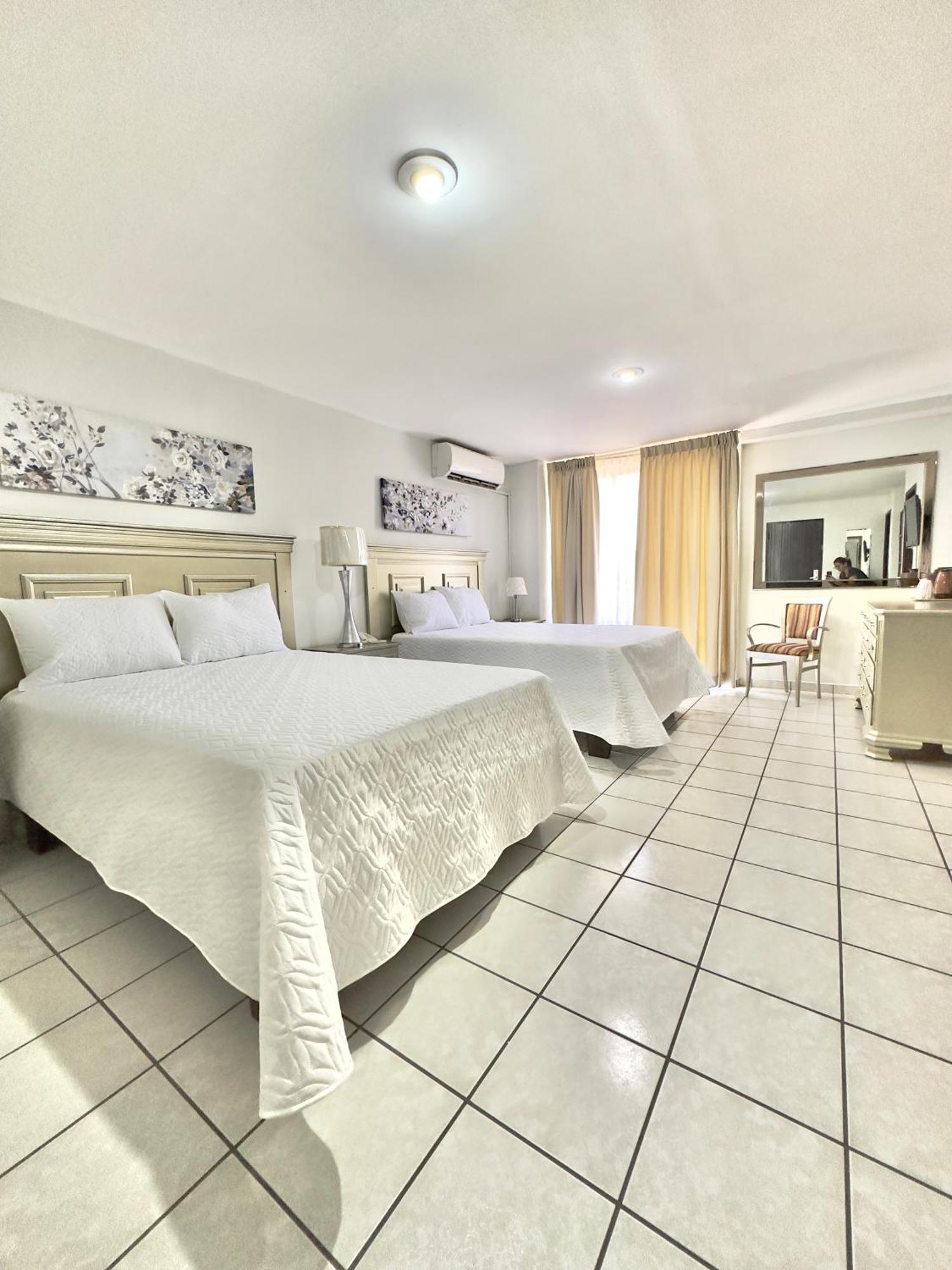 Gran Hotel Paris La Ceiba Zewnętrze zdjęcie