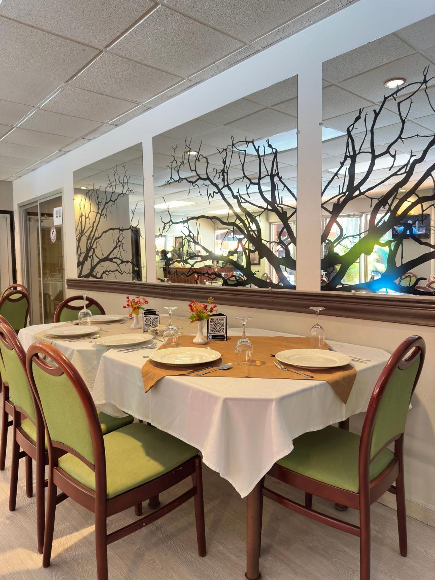 Gran Hotel Paris La Ceiba Zewnętrze zdjęcie
