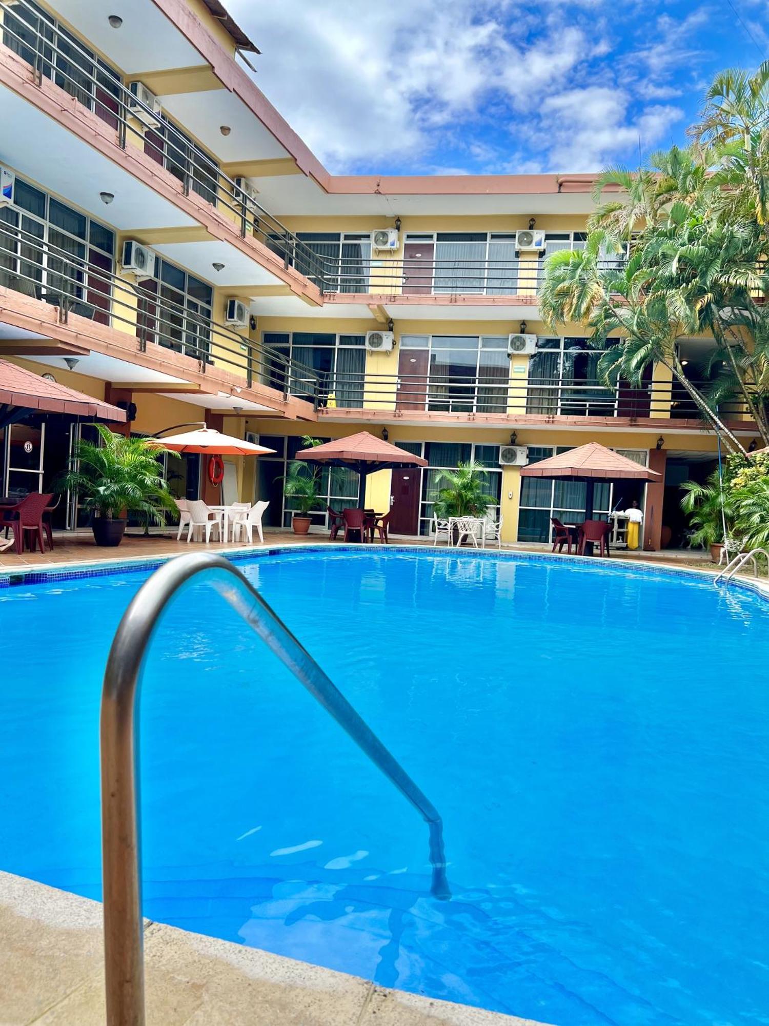 Gran Hotel Paris La Ceiba Zewnętrze zdjęcie